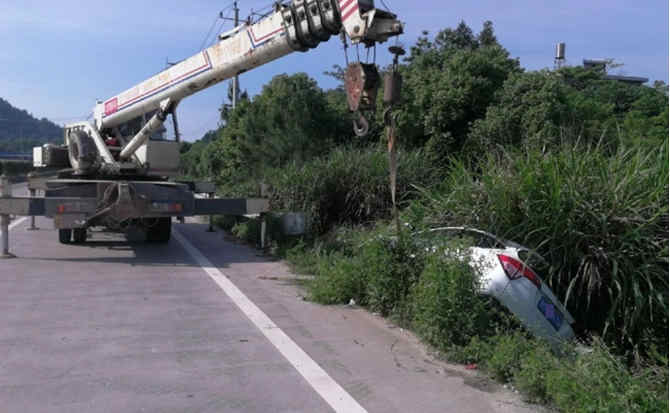 重载吊车救援 重载吊车救援